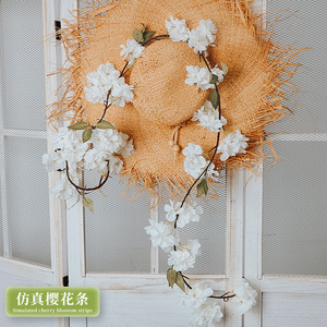 ดอกซากุระประดิษฐ์แบบเส้นยาว 100 ซม. 200 ซม. รูปแบบพวงมาลัย สำหรับตกแต่งงานแต่งงาน ดอกไม้พลาสติกสีขาว สำหรับตกแต่งภายใน ฝ้าเพดาน ระเบียง - Product Image 4