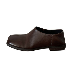 รองเท้าหนังผู้หญิงสไตล์เรโทรอังกฤษปี 2026 แบบสวม แยกนิ้วเท้า พื้นเรียบ สวมใส่สบาย เหมาะสำหรับใส่ทุกวัน - Product Image 5