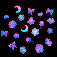 Breloques lumineuses pour ongles en forme de rose, lune, étoile, cœur, aurore, papillon, décorations pour ongles, breloques Y2K, pièces de manucure DIY
