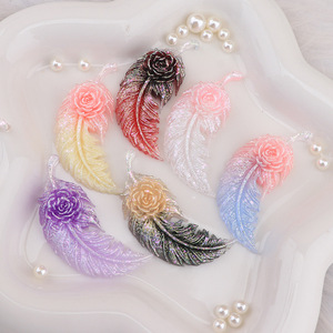 สินค้าใหม่ปี 2026 ชาร์มเรซิ่นรูปขนนกยูงเรืองแสงสำหรับตกแต่งเคสโทรศัพท์ ของเล่นแบบสุ่มราคาต่ำกว่า 1 ดอลลาร์ รุ่น <span class=keywords><strong>S99</strong></span> - Product Image 3