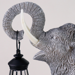 US Stock Tiki <span class=keywords><strong>uomo</strong></span> che cavalca <span class=keywords><strong>elefante</strong></span> con lanterna in resina ornamento artigianale, decorazione da giardino all'aperto - Product Image 5