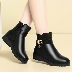 Inverno in morbido cotone di alta qualità con fondo spesso Casual di grandi dimensioni zeppa <span class=keywords><strong>tacco</strong></span> alto caldo antiscivolo da <span class=keywords><strong>donna</strong></span> stivaletti da <span class=keywords><strong>donna</strong></span> - Product Image 2