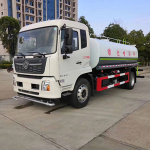 Camion pulvérisateur d'eau Dongfeng, efficace, 6000-10000 L, mini-camion arroseur, véhicule de lutte contre la poussière sur les chantiers de construction - Product Image 1