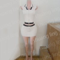 Ensemble 2 pièces pour femme : Veste polo sans manches et jupe en coton doux, style Y2K, avec logo personnalisé, idéal pour le golf et les tenues de villégiature.
