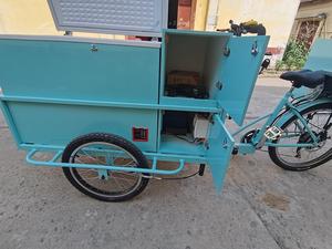 Vélo-congélateur électrique de haute qualité fabriqué en Chine, pour la vente ambulante de glaces et de sucettes glacées, vélo à trois roues - Product Image 6