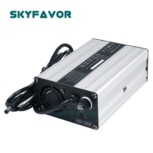 Personalizado 36V Li-Ion <span class=keywords><strong>cargador</strong></span> de batería 42V 5A <span class=keywords><strong>cargador</strong></span> de batería de litio 36V bicicleta eléctrica <span class=keywords><strong>scooter</strong></span> <span class=keywords><strong>eléctrico</strong></span> e -bicicleta e-<span class=keywords><strong>scooter</strong></span> - Product Image 3
