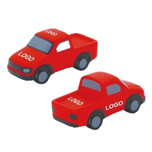 Cadeau promotionnel, modèle de voiture jouet, camionnette rouge en mousse PU, balles anti-stress - Product Image 1