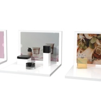 Haute brillance blanc Lucite bouteille de parfum présentoir comptoir acrylique glorificateurs parfum bouteille maquillage support support