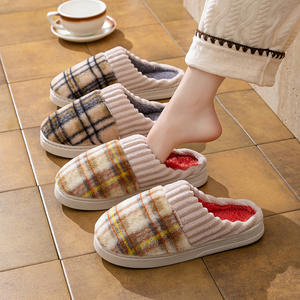 Winter New Anti slip Thick Bottom Cotton <b>slippers</b> for Couples, <b>Indoor</b> Warmth, Soft Bottom, Wear-resistant - Product Image 4