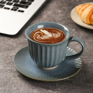 Ensemble de tasses à thé en céramique chinoise européenne de luxe en gros avec soucoupe, 17 pièces, style Reine de Saba, théière et tasses, boîte cadeau - Product Image 1