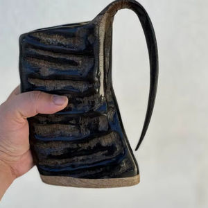 Corne à boire Viking en forme de bœuf, en matériau écologique et biologique, revêtement alimentaire, technique de polissage, les plus grandes cornes à boire - Product Image 1