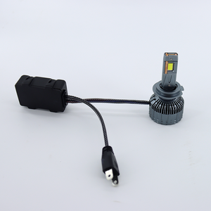 शीर्ष कुशल 300w 24v एल्यूमीनियम के नेतृत्व वाली कार लाइट बल्ब <span class=keywords><strong>t6</strong></span> 30000lm संगत h4 h11 6000k 9006 9012 केनबस नेतृत्व वाली चिप - Product Image 2