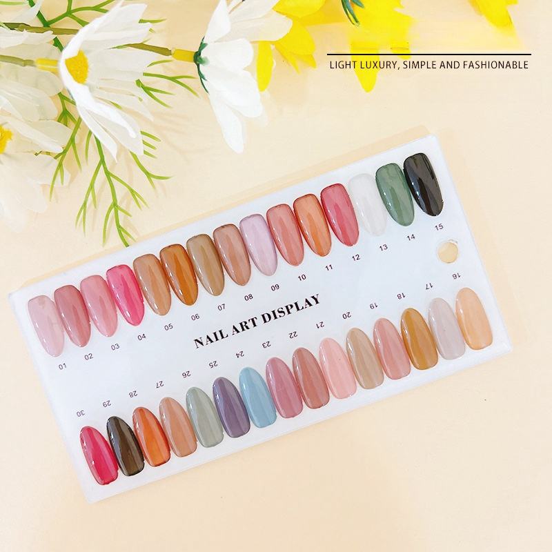 30 couleurs (avec des bouts d'ongle)