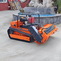 Tondeuse robot à chenilles télécommandée de qualité industrielle avec moteur diesel, broyeur de herbe pour l'agriculture, les vergers et les terres agricoles