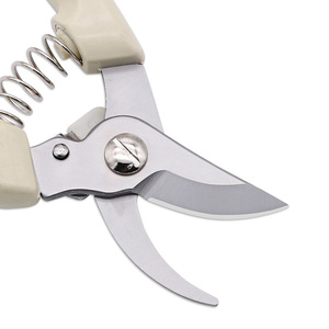 Stainless Steel Bird Beak Pruning Shears Thickened Bypass Garden Tools For Flower Fruit Tree Trimming 10-20 Mm - Product Image 3