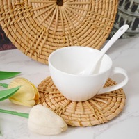 Sous-verre rond en rotin avec support – Ensemble de dessous de tasse et de plat