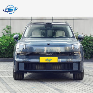 Lynk & Co 900 2025, SUV hybride rechargeable de luxe à 5 portes et 6 places, véhicule à énergie nouvelle, SUV PHEV - Product Image 3