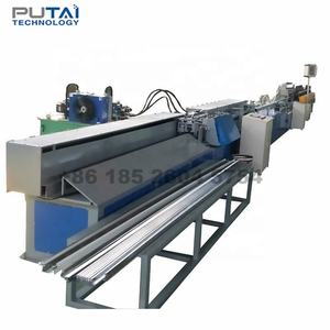 Machine à modeler les carreaux de plafond en métal, forme de barre en t - Product Image 1