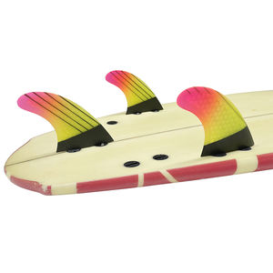 Tabla de surf de <span class=keywords><strong>fibra</strong></span> de <span class=keywords><strong>carbono</strong></span> Aleta de doble lengüeta <span class=keywords><strong>Fibra</strong></span> de vidrio alta calidad Tri set <span class=keywords><strong>aletas</strong></span> de surf - Product Image 6