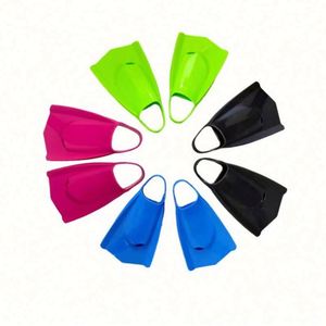 Aletas Cortas de Silicona de Alta Calidad para Entrenamiento de Natación, MOQ Bajo de 50 Piezas/Talla, Colores y Logotipo Personalizables, para Adultos, Snorkel, Buceo y Submarinismo - Product Image 4