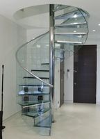 Escalier circulaire moderne de luxe pour villa, escalier en spirale en fer de Prima