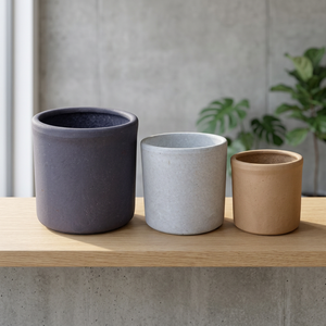 Pots de fleurs en plastique modernes, jardinières d'intérieur minimalistes en gris bleu et beige, design circulaire pour usage domestique - Product Image 2
