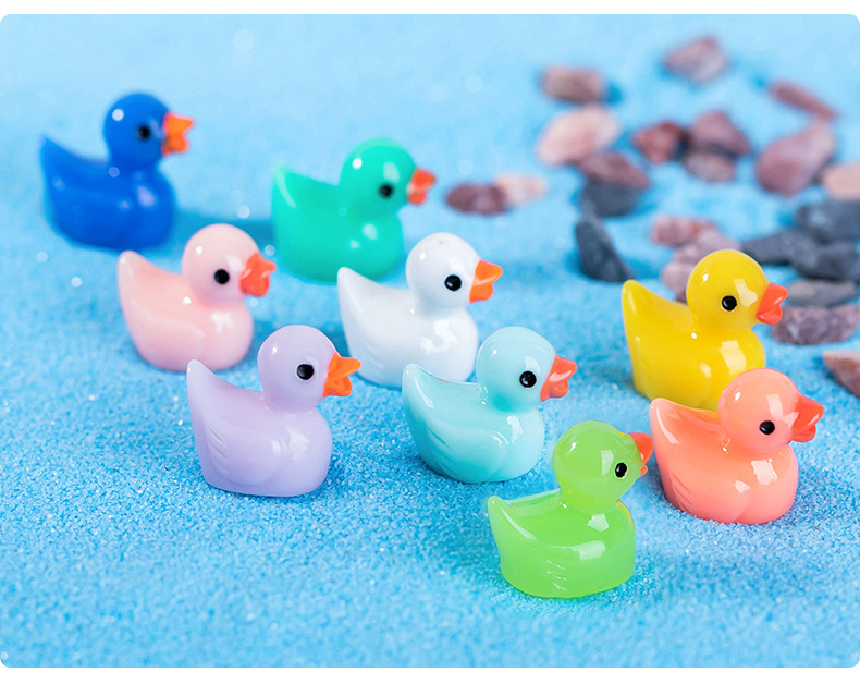 RoundFunny 250 Pcs Mini Cruise Ducks – Yellow Resin Duck Figurines For Decor, Crafts & Dioramas