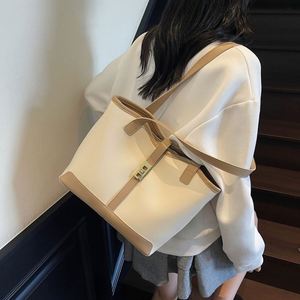 Nouveauté 2025 – Sacs fourre-tout grande capacité en cuir PU pour femme avec fermeture éclair - Product Image 3
