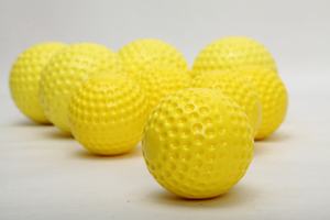 फैक्टरी दिशानिर्देशक 12 इंच पीले हार्ड डिम्पल पिचिंग क्रिकेट गेंदबाजी मशीन गेंदों - Product Image 5
