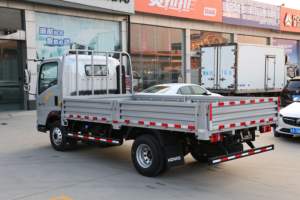 豪沃卡车手动变速箱5吨平板货车4*2新型货车左驾欧二标准小型卡车送餐车 - Product Image 5