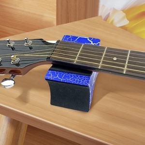 Support <span class=keywords><strong>de</strong></span> réparation pour instrument à <span class=keywords><strong>cordes</strong></span> en bois à 2 niveaux, outil <span class=keywords><strong>de</strong></span> luthier, repose-cou pour <span class=keywords><strong>guitare</strong></span> pour le changement <span class=keywords><strong>de</strong></span> <span class=keywords><strong>cordes</strong></span> - Product Image 4