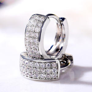 Ub E919 ต่างหูทองคำขาวประดับเพชรทรงกลมไมโครเพฟเครื่องประดับชั้นดีสำหรับทุกเพศ - Product Image 6