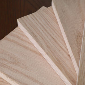 Contrachapado de Roble Blanco de Primera Calidad, Revestido con Chapa de Madera, Lijado por Ambos Lados, Superficie Plana, Panel de Grado Mueble, Hecho en Vietnam - Product Image 1