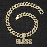Collier pendentif audacieux en strass dorés « BLESS » avec chaîne cubaine « Iced Out » pour homme, bijoux de mode Hip Hop Streetwear