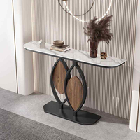 Console moderne en forme de feuille avec plateau en ardoise, structure en métal doré et incrustation en noyer, table d'entrée, bureau console, décoration de couloir de luxe, table d'appoint