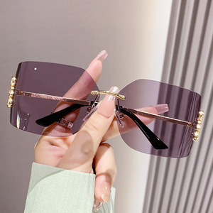 Frameless Beveled Square Sunglasses Pc Lens Uv400 Anti-Uv For Women Sports <b>Eyewear</b> - Product Image 4