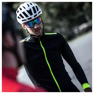 2022 OEM/ODM Anti-UV bisiklet aşınma türük dikişsiz aktif streç bisiklet gömlek Unisex hafif bisiklet giyim Trek