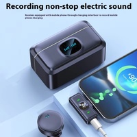 Mini microphone dynamique portable Plug-and-Play Clip-on sans fil pour les interviews d'enregistrement vidéo Boîte de micro portable rechargeable