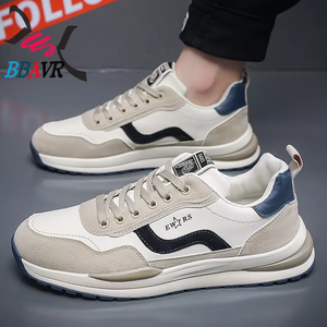 Zapatos de Hombre con Superficie de Cuero, Zapatos de Invierno Estilo Forrest Gump, Zapatos Deportivos Casuales Retro con Forro de Felpa, Zapatillas de Deporte Modernas con Suela Suave - Product Image 4