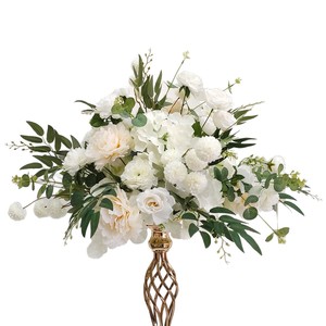 Composizioni Floreali Artificiali in Stile Europeo per Matrimoni, Rose ed Eucalipto per Decorazioni di Tavoli, Finestre e Showroom - Product Image 5
