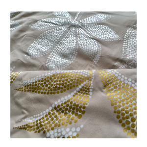 Textile de maison <span class=keywords><strong>blanc</strong></span> 100% <span class=keywords><strong>tissu</strong></span> d'impression d'<span class=keywords><strong>or</strong></span> de polyester - Product Image 4