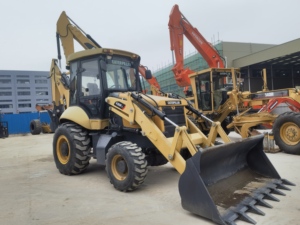 รถตักดิน Cat420F มือสองอเนกประสงค์ - Product Image 4