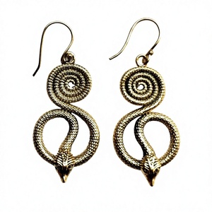 Boucles d'oreilles serpent surdimensionnées or et argent pour femme, style punk gothique, bijoux d'oreille fantaisie, cadeaux pour filles, fêtes et festivals - Product Image 3