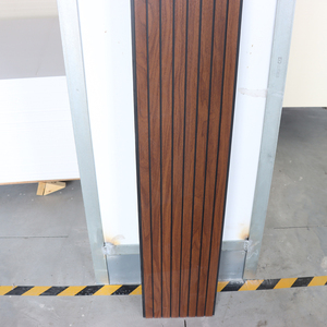 <span class=keywords><strong>Paneles</strong></span> <span class=keywords><strong>de</strong></span> tablero <span class=keywords><strong>de</strong></span> revestimiento <span class=keywords><strong>de</strong></span> listones <span class=keywords><strong>de</strong></span> techo <span class=keywords><strong>de</strong></span> PVC <span class=keywords><strong>de</strong></span> plata negra brillante <span class=keywords><strong>de</strong></span> alta calidad en China - Product Image 4