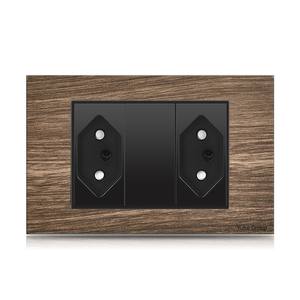 Enchufe de pared de aluminio y madera con estándar brasileño, doble USB tipo C, interruptor de luz y toma de corriente. - Product Image 2