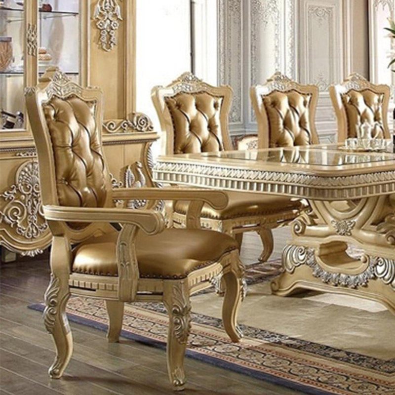 Chaise (avec le bras)