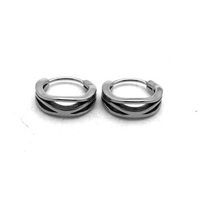 Pendientes Huggie yunnique de acero de titanio geométricos unisex para uso diario Otoño 2024 - Product Image 1