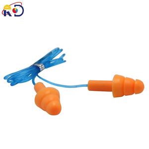 شجرة عيد الميلاد سدادة الأذن مع سلسلة - Product Image 4