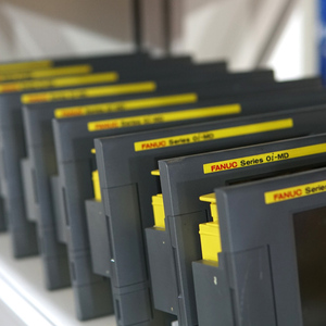 Sistema de Control Fanuc 21i-MB A02B-0285-B502 - Controlador de Automatización Industrial de Alta Precisión - Product Image 4