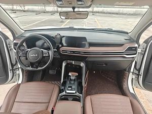 Personalización Interior <span class=keywords><strong>Premium</strong></span>, Kia S-m-a-r-t Run 2021 2022 <span class=keywords><strong>2023</strong></span>, Auto Usado, Poco Kilometraje, Bien Mantenido - Product Image 3